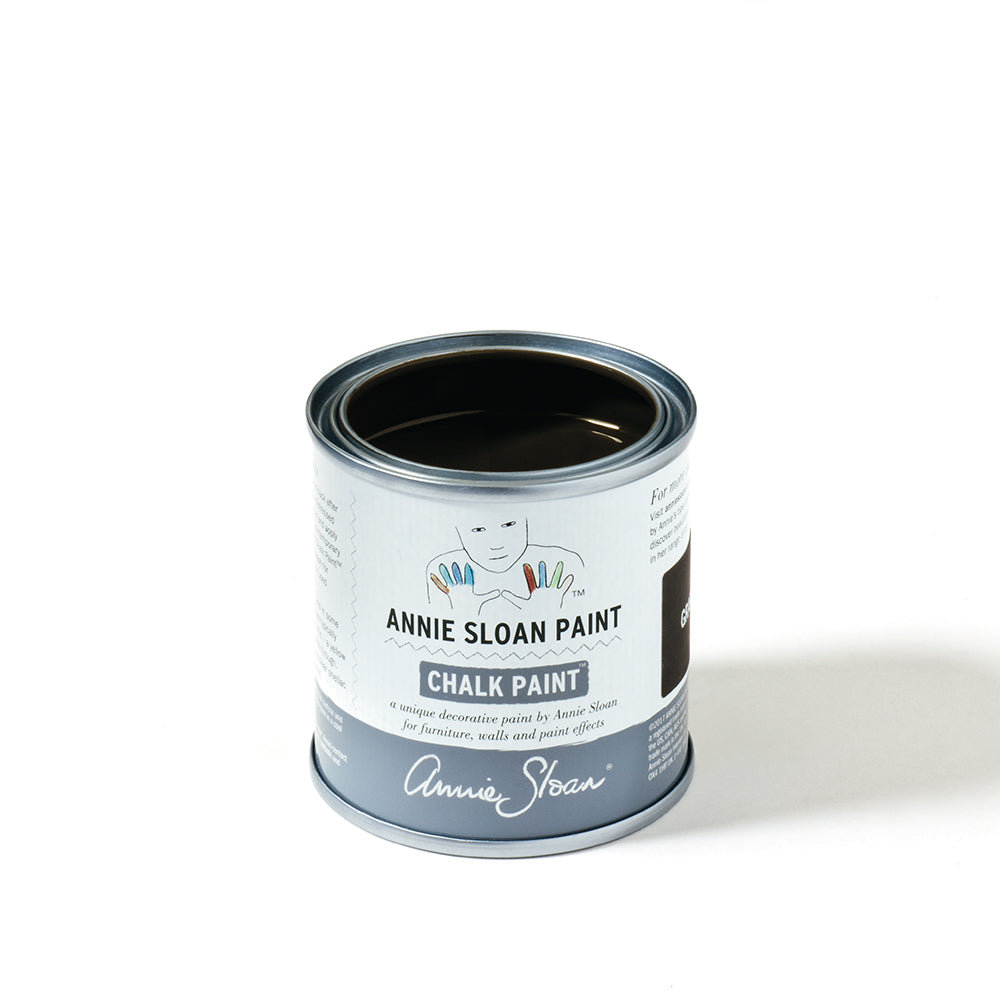 Annie Sloan Chalk Paint in Graphite color