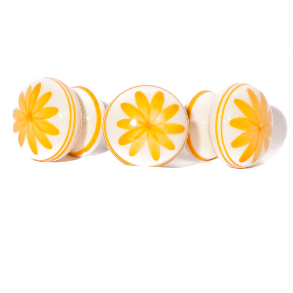 Yellow & White Flower - Ceramic